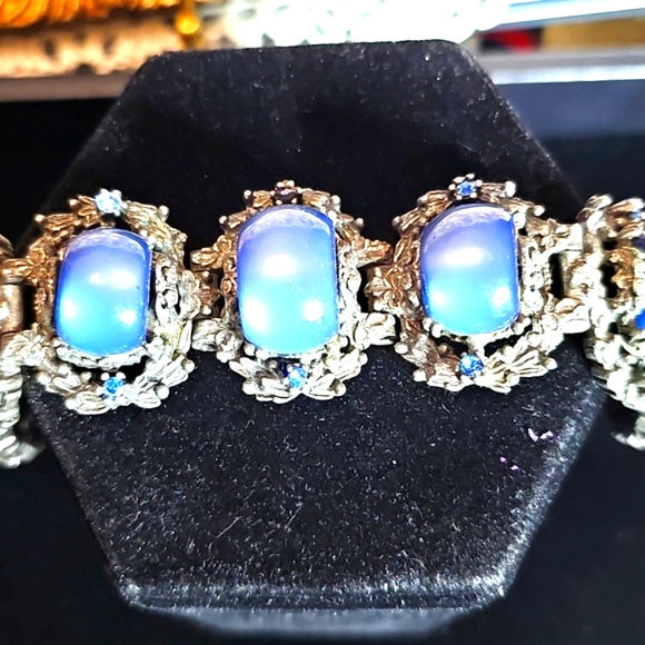 1960's Moon Glow Bracelet